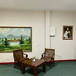 Kriva Отель Эльбасан