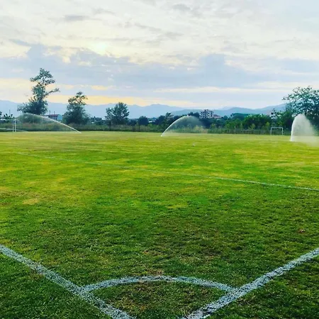 Kriva فندق إلباسان