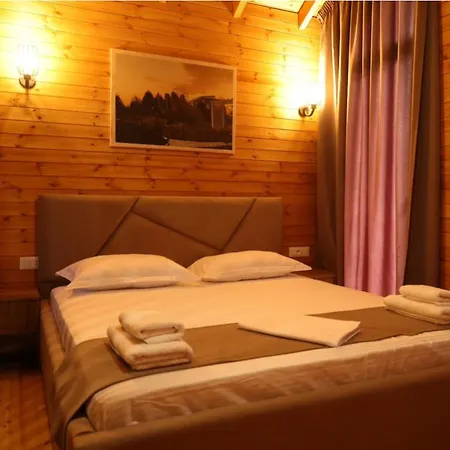 Kriva Hotell Elbasan