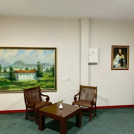 Kriva Hotell Elbasan
